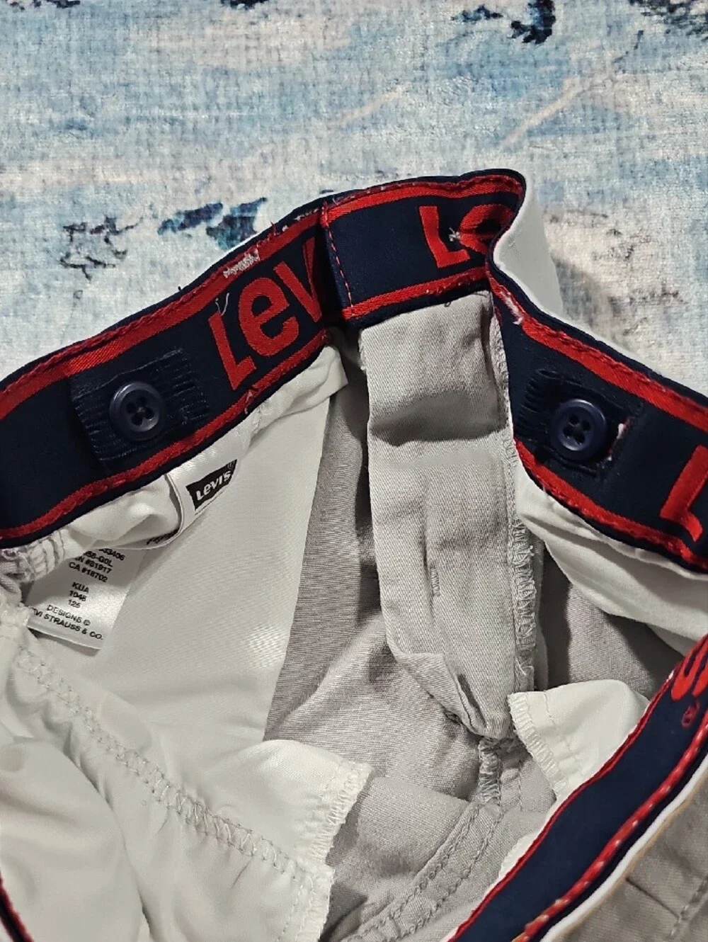 Levis Boys Gray Cargo Shorts Size 14 Regular Adjustable Waist Cotton Blend‎ 27W